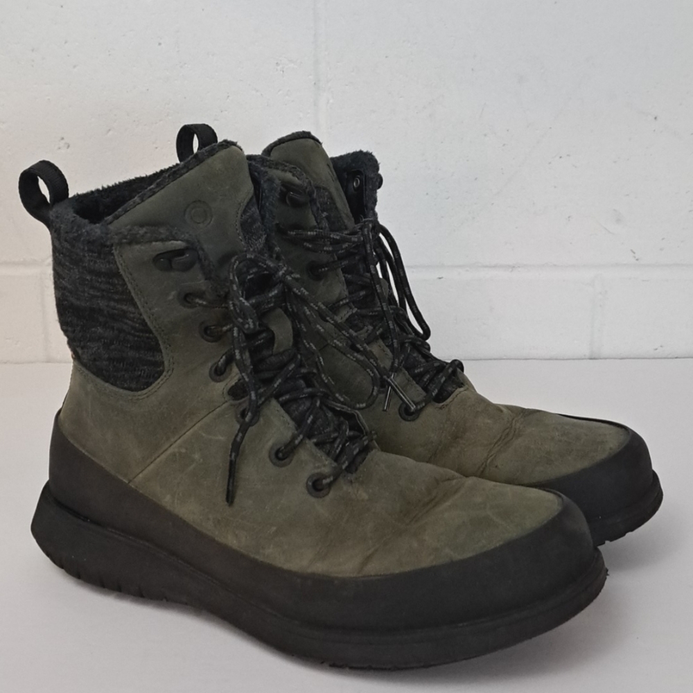Bogs Olive Green and Black Winter Lace-Up Boots - Picture 16 of 16